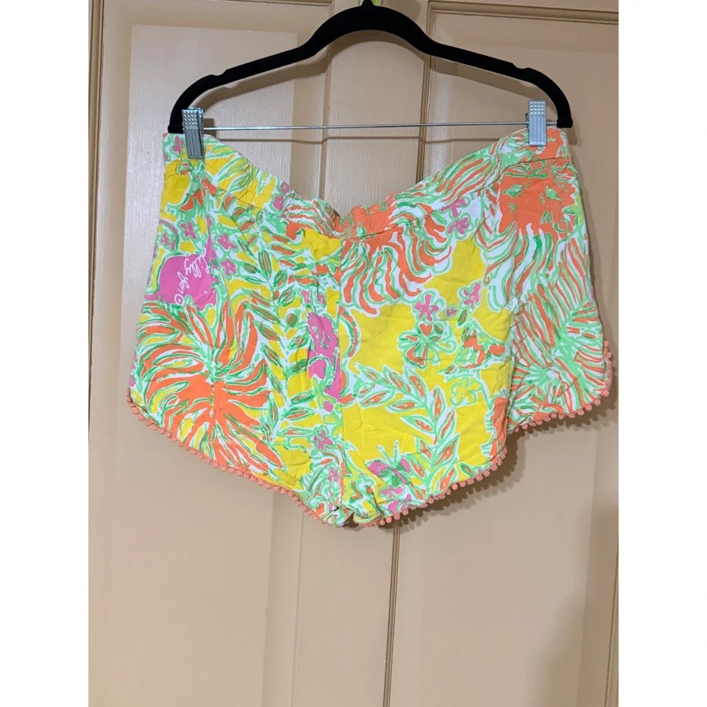 Lilly Pulitzer for Target Tropical Floral Pom Pom Trim Shorts Yellow Pink XL